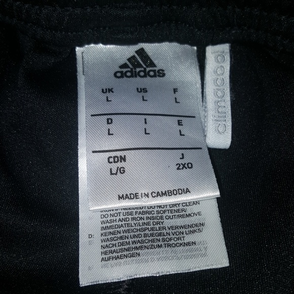 جثم ميكروفون اعتصام adidas azb011 